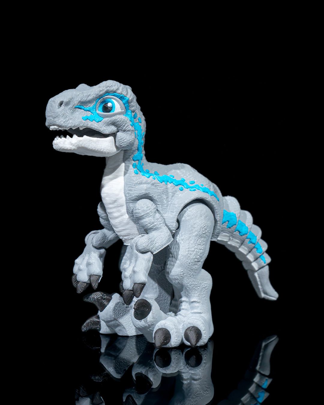 3D Printed Velociraptor – Articulated Dinosaur Figurine