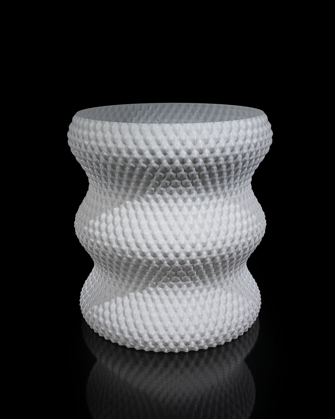 3D Printed Diamond Flower Pot – Modern Geometric Planter for Plants & Succulents