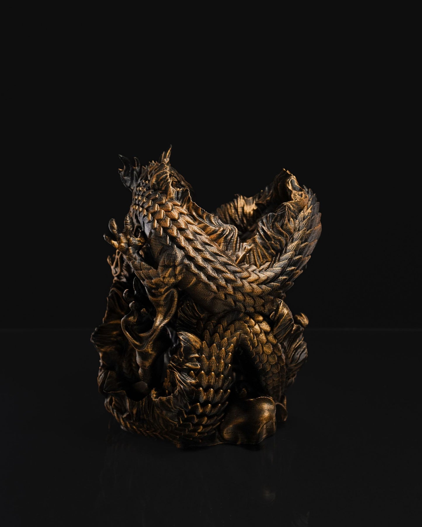 3D Printed Dragon Wine Bottle Holder – Fantasy Table Decor & Unique Gift