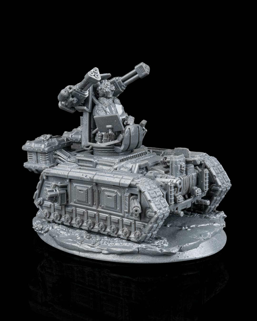 Mad Tank – 14K Resin Articulated Battle Machine