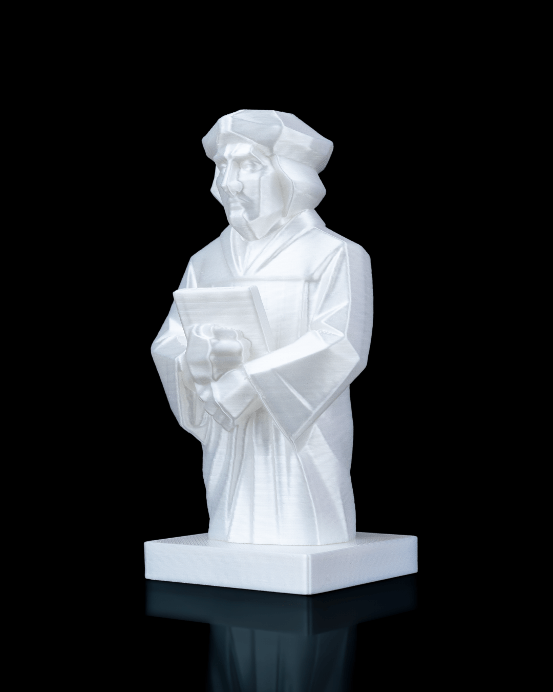 3D Printed Martin Luther Statue – Available in 4" and 8" Sizes, Spiritual Decor ✨🙏
