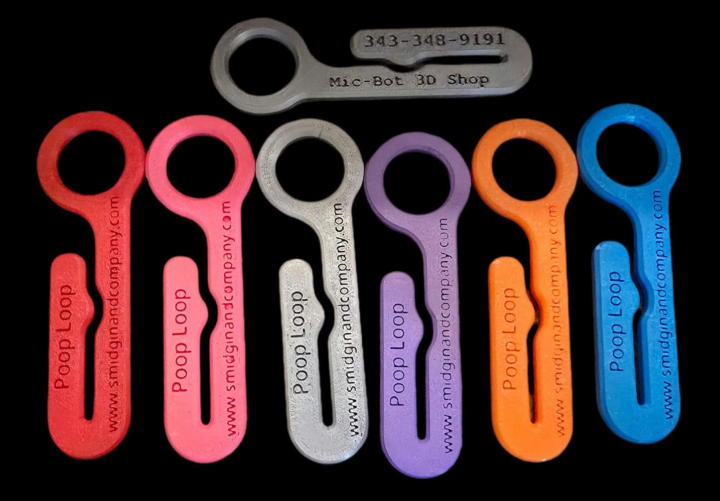 Hands-Free Poop Bag Clip with Carabiner – Convenient & Practical for Dog Walks.